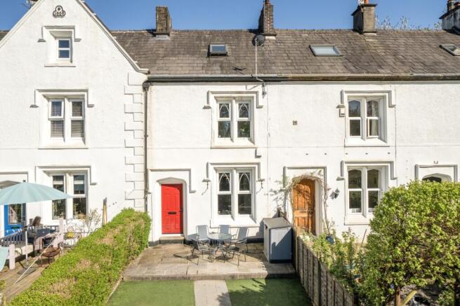 3 bed property, in Miller Street, £280,000