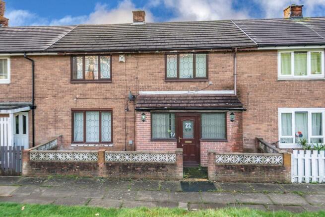4 bed property, in Daresbury Drive, £165,000