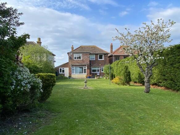 3 bed property, in Cromer Road, £450,000