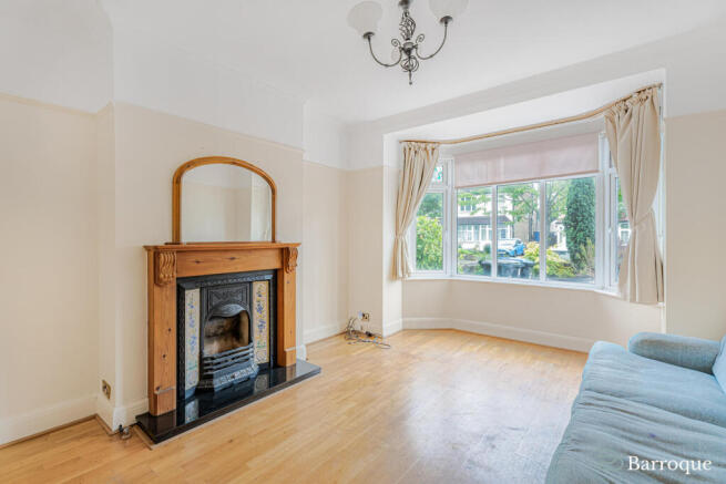 3 bed property, in The Brackens, £650,000