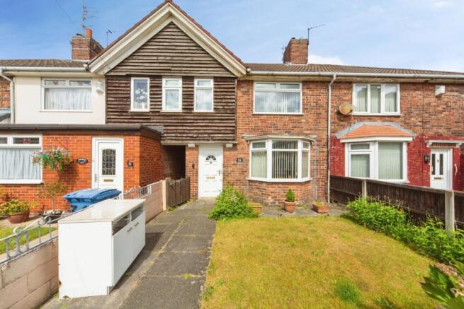 3 bed property, in Formosa Drive, £120,000