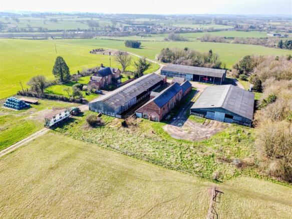 6 bed property, in Greenhill Farm, £5,250,000
