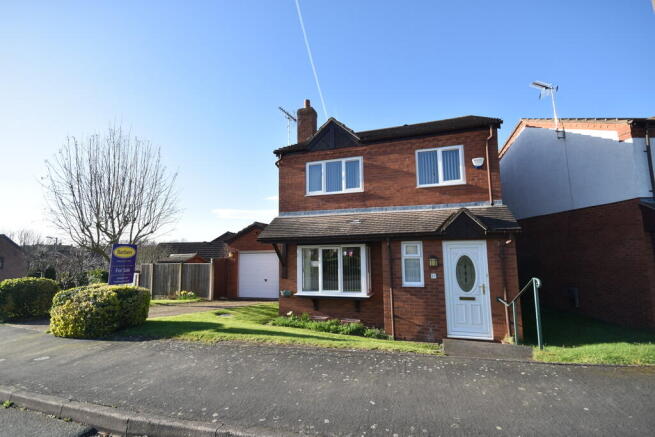 4 bed property, in Edward German Drive, £330,000