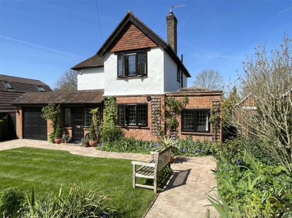 4 bed property, in Jefferies Road, £1,150,000
