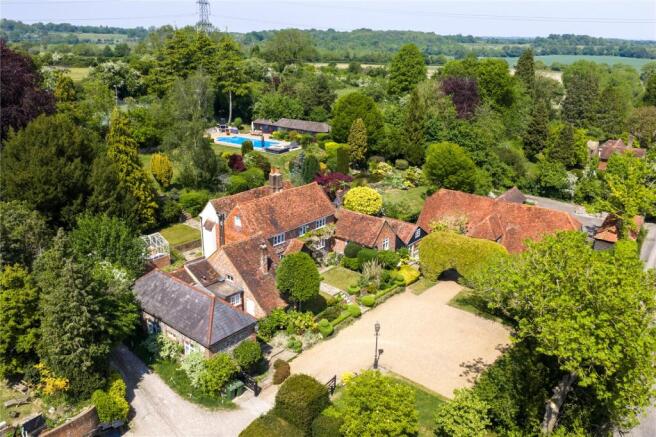 6 bed property, in North End Lane, £2,950,000