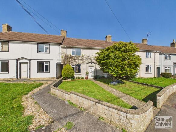 3 bed property, in Elm Tree Avenue, £295,000