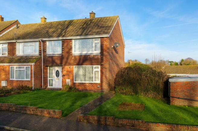 3 bed property, in Palm Tree Way, £350,000