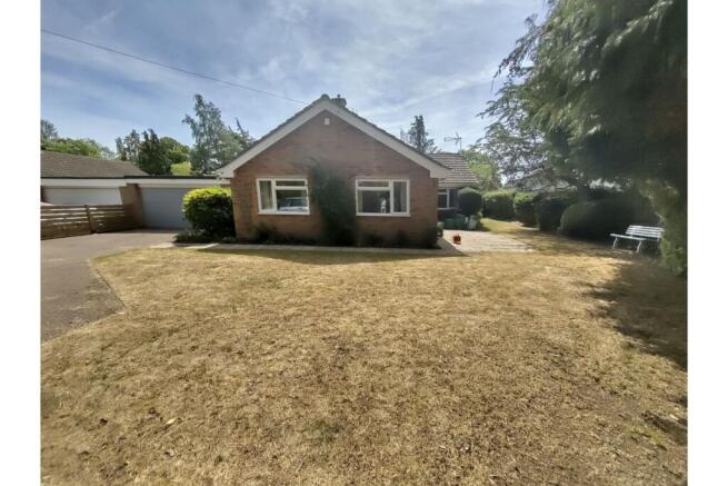 3 bed property, in Odell Road, £495,000