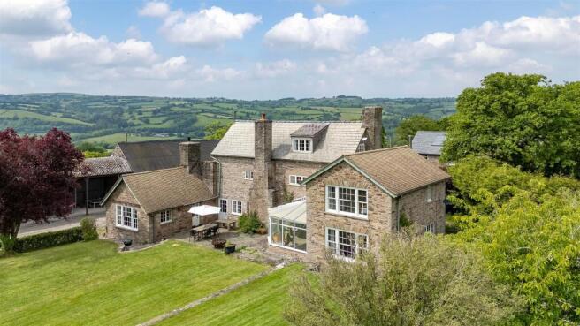 5 bed property, in Church Road, £1,100,000