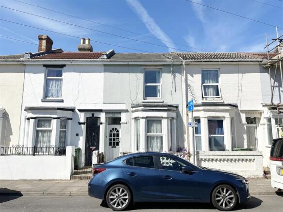 3 bed property, in Bramble Road, £239,995