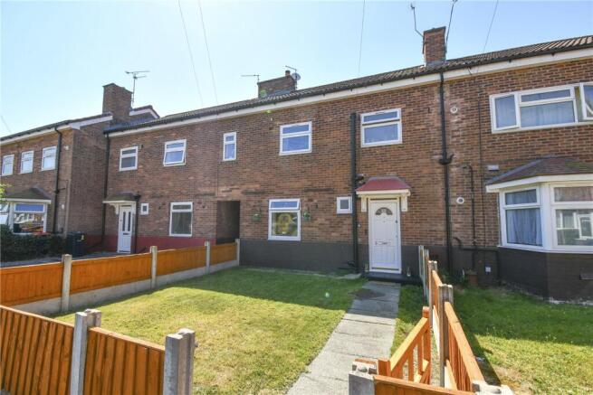 3 bed property, in Clayhill Green, £160,000