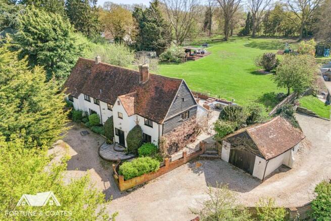4 bed property, in Roydon Road, £1,000,000
