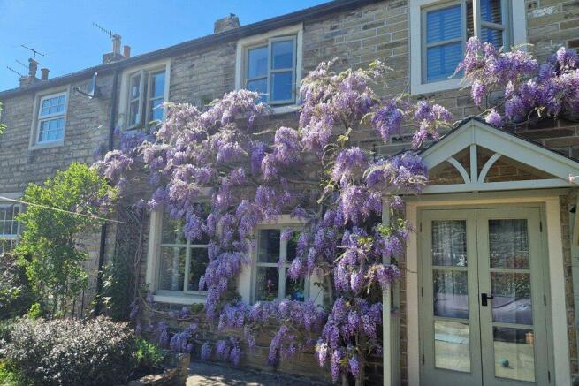 3 bed property, in 8 Gordon Terrace, £395,000