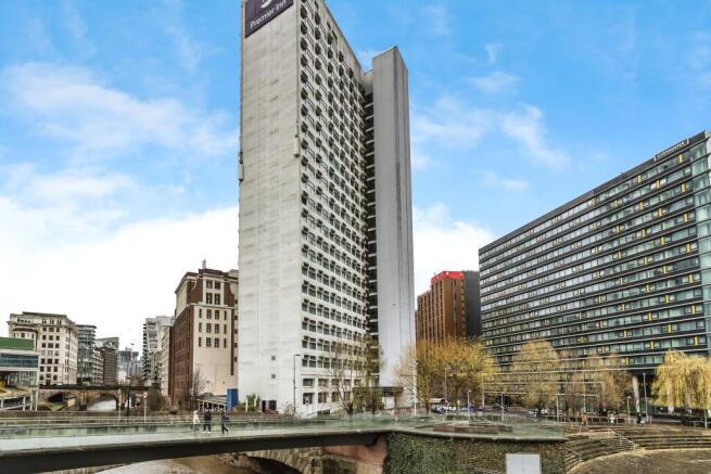 2 bed property, in City Heights, £90,000