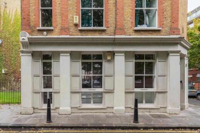 2 bed property, in Gosset Street, £475,000