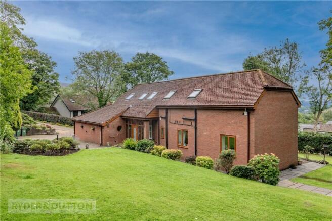4 bed property, in Oldham Road, £775,000