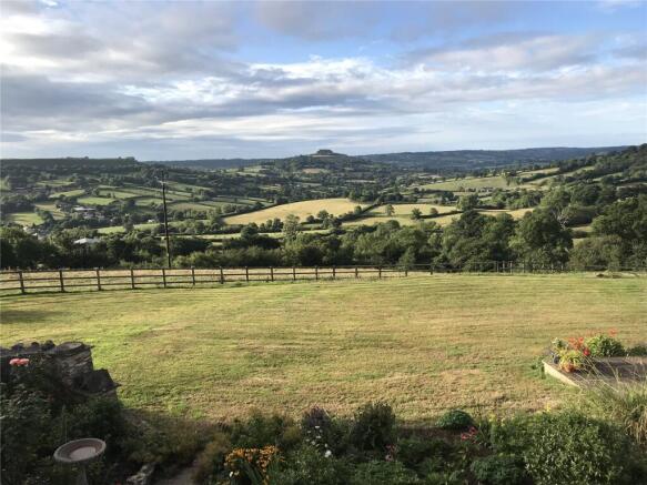 6 bed property, in Luppitt, £1,350,000