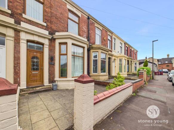 4 bed property, in Burlington Street, £265,000
