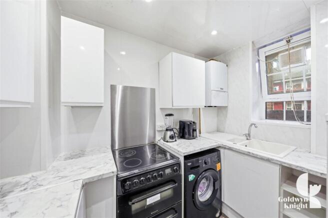 3 bed property, in Haddo House, £399,999