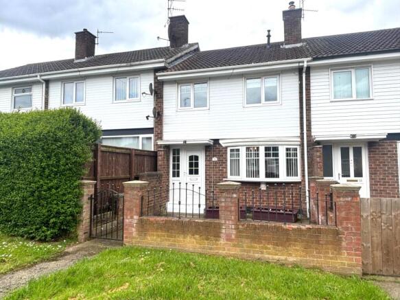 3 bed property, in Staveley Walk, £125,000