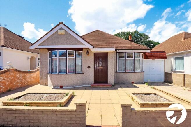 2 bed property, in Priory Drive, £500,000