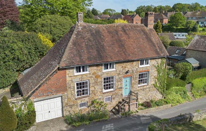 3 bed property, in Church Street, £725,000