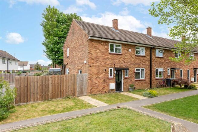 3 bed property, in Spreckley Close, £335,000