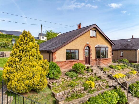 2 bed property, in Whalley Road, £500,000