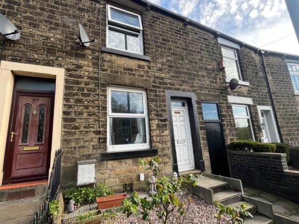 2 bed property, in Woolley Lane, £170,000