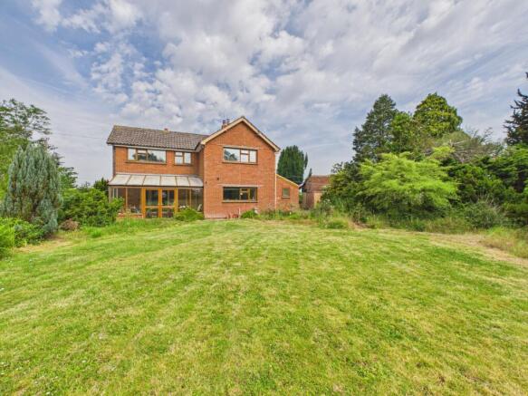 3 bed property, in Middlezoy, £550,000