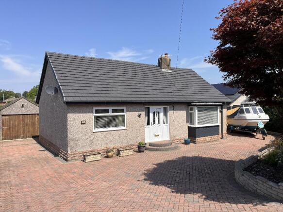 2 bed property, in Slyne, £334,950