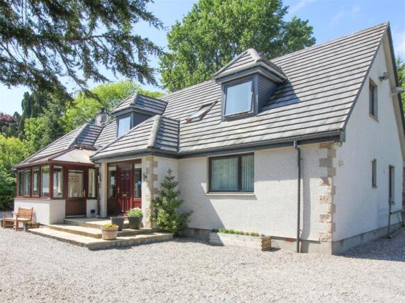6 bed property, in Kilmore Farmhouse Guest House, £625,000