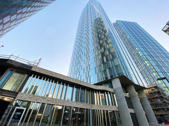 2 bed property, in Silvercroft Street, £390,000