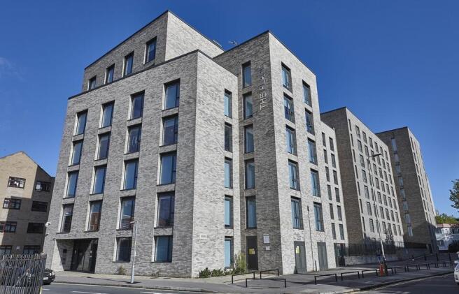 1 bed property, in Flat 86, £47,000