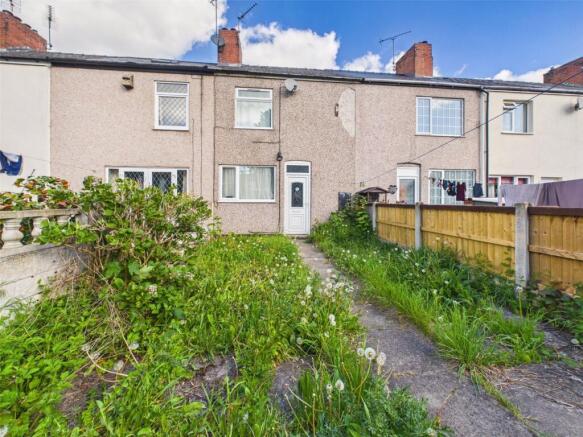 3 bed property, in Market Street, £120,000