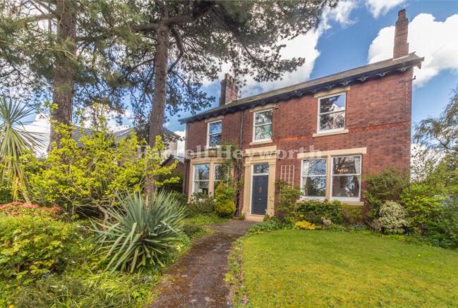4 bed property, in Church Road, £525,000