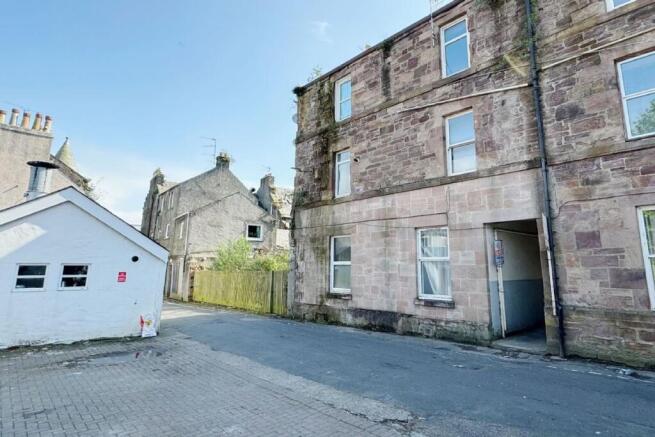 1 bed property, in 11, £20,000