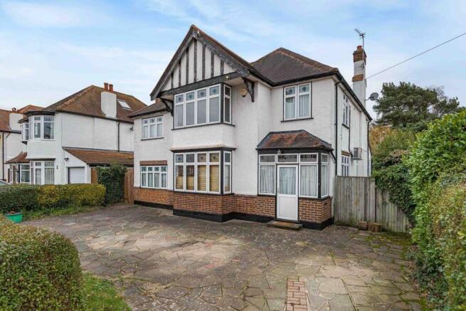 4 bed property, in Sutherland Avenue, £1,150,000