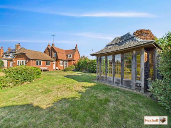 3 bed property, in High Road East, £700,000