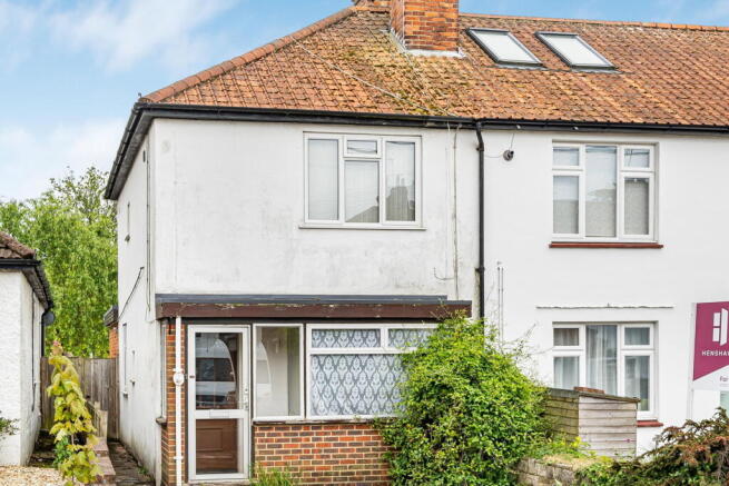 3 bed property, in Strathcona Avenue, £450,000