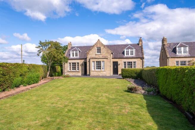 4 bed property, in 1 Swinton Bridge End Cottages, £425,000