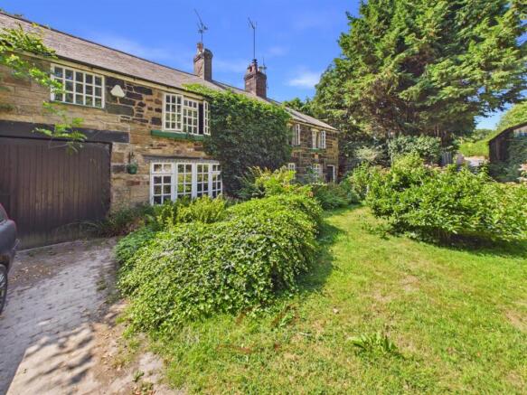 3 bed property, in Brandy, £400,000