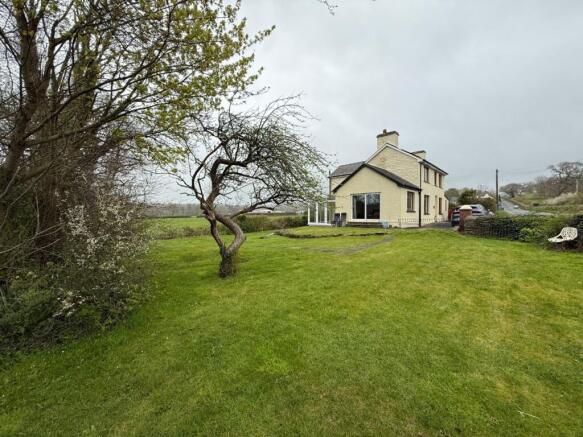 3 bed property, in Ciliau Aeron, £239,000
