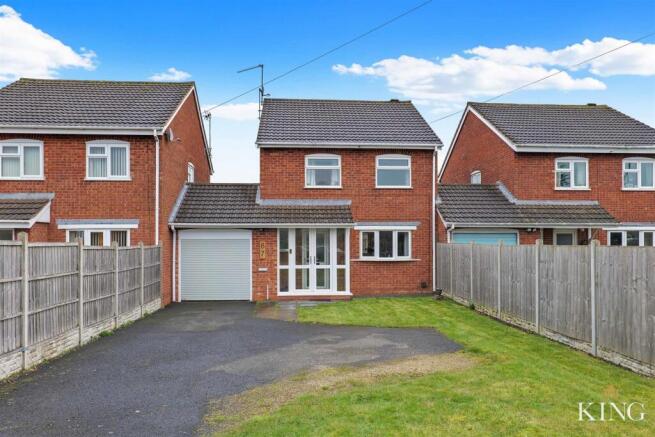 4 bed property, in Bromsgrove Road, £365,000