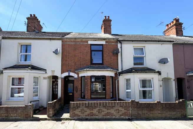 2 bed property, in 71 Sussex Road, £150,000