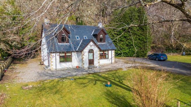 3 bed property, in Invergarry, £375,000