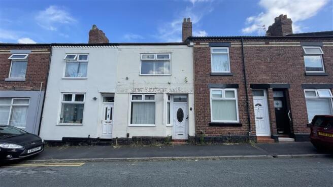 2 bed property, in 3 Lightburn Street, £65,000