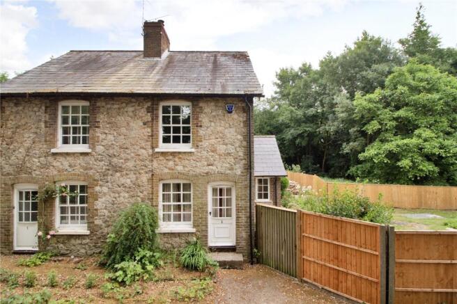 3 bed property, in Wierton Hill, £415,000