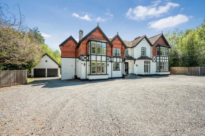 6 bed property, in Copthorne Bank, £1,350,000