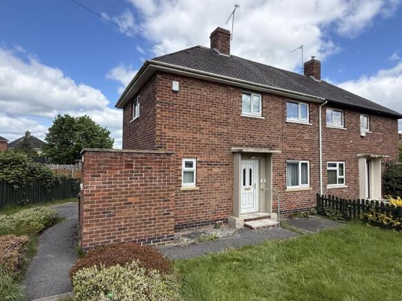 2 bed property, in 25 Bowden Wood Avenue, £95,000
